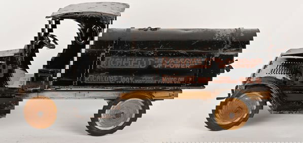 AMERICAN NATIONAL PRESSED STEEL RICHFIELD TRUCK