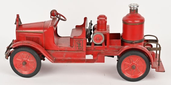 BUDDY L PRESSED STEEL WORKING PUMPER TRUCK