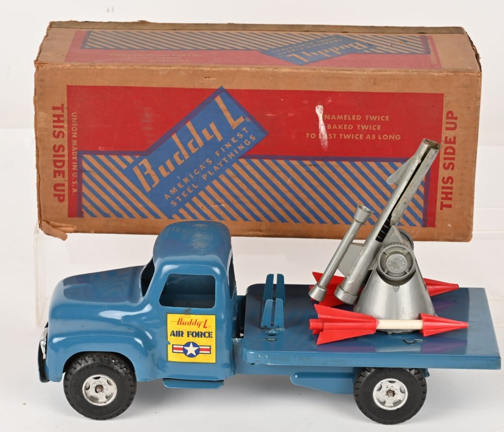 BUDDY L AIR FORCE MISSILE INTERCEPTOR UNIT w/ BOX: Buddy L #5547 Air Force Missile Interceptor Unit. All original and complete with Gun and Missiles. Has minor rub on roof from box. Comes with Box with missing end flaps on one side. 15" Excellent