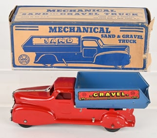 MARX MECHANICAL SAND & GRAVEL TRUCK w/ BOX