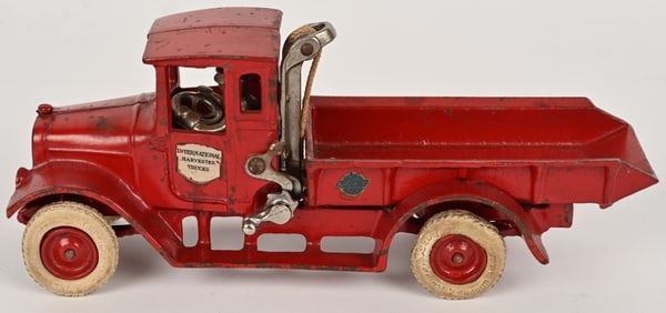 ARCADE CAST IRON INTERNATIONAL RED BABY TRUCK