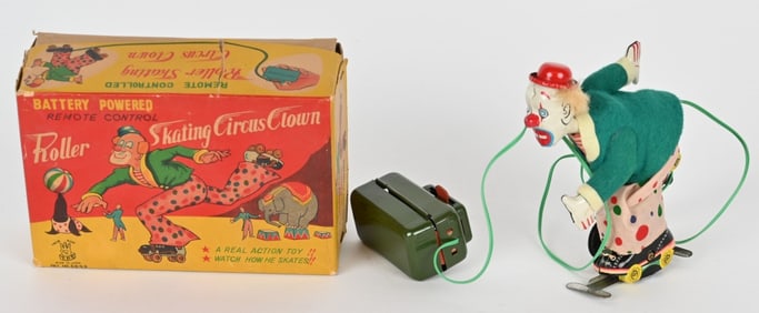 TPS BATTERY OP SKATING CIRCUS CLOWN w/ BOX