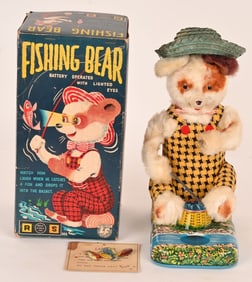 JAPAN BATTERY OP FISHING BEAR w/ BOX