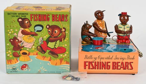 JAPAN BATTERY OP FISHING BEARS BANK w/ BOX