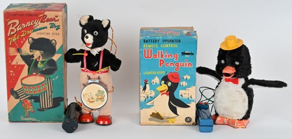 JAPAN TIN BATTERY BARNEY BEAR & PENGUIN w/ BOX