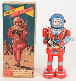DAIYA TIN WINDUP MOON ASTRONAUT w/ BOX