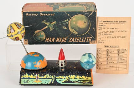 SHINSEI BATTERY OP MAN-MADE SATELLITE w/ BOX