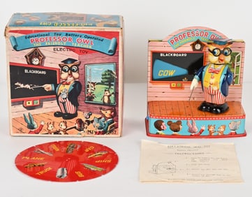 JAPAN BATTERY OPERATED PROFESSOR OWL w/ BOX