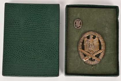 WWII NAZI GERMAN CASED GENERAL ASSAULT BADGE WW2