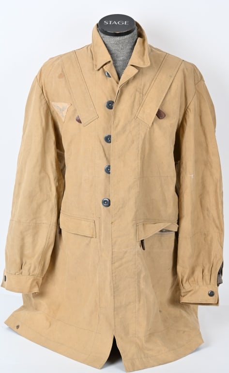 WWII NAZI GERMAN LUFTWAFFE M40 TROPICAL JUMP SMOCK: Khaki-Tan Jump Smock for Tropical issue. The second-pattern Step-in jump smock in Khaki-Tan lighti-weight cotton is a unique that is very hard to come by. The invasion of Crete saw the widespread