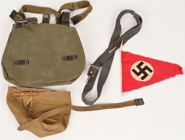 WWII NAZI GERMAN FIELD GEAR LOT BREAD BAG PENNANT