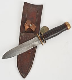 WWII US NAVY THEATER MADE FIGHTING KNIFE W DOG TAG
