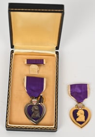 WWII USN / USMC PURPLE HEART W/ ISSUE BOX LOT WW2
