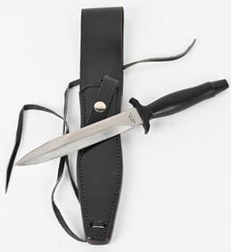 PRESENTATION VALOR MKII FIGHTING KNIFE 7TH GROUP