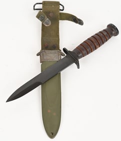 WWII US M3 FIGHTING KNIFE WITH M8 SCABBARD WW2