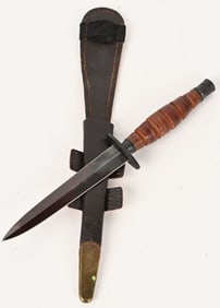 1ST GROUP SYKES FAIRBAIRN FIGHTING KNIFE ENGRAVED