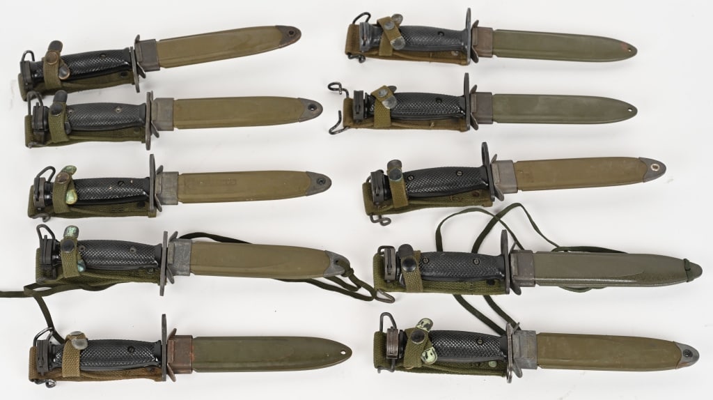 VIETNAM ERA US M7 BAYONETS FOR M16 COLT MILPAR: Lot of M16 Bayonets to include 1) M7 Bayonet with US M8A1 Scabbard in mint condition 2) Colt Blade Marked M7 Bayonet with US M8A1 Scabbard in mint condition 3) M4 Bayonet marked on the guard TMN with 