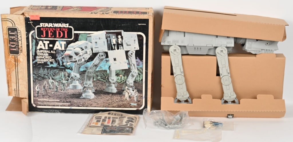 STAR WARS ROTJ AT-AT WALKER w/ BOX (1 of 5)
