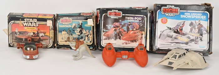 4- STAR WARS & ESB ACCESSORIES w/ BOXES