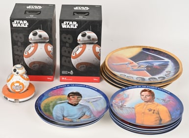 3- STAR WARS B-8 DROIDS & 13 STAR TREK PLATES