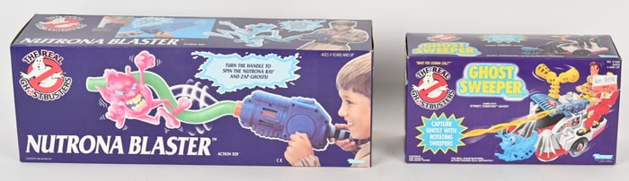 KENNER REAL GHOSTBUSTER NUTRONA BLASTER & MORE
