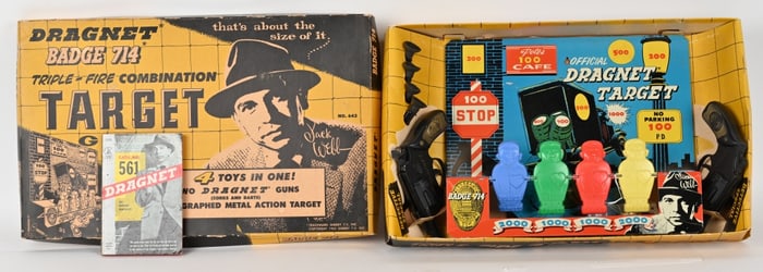 DRAGNET BADGE 714 TARGET GAME w/ BOX
