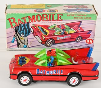 KH BATTERY OP BATMOBILE w/ BOX