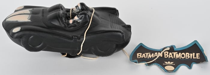 1966 WORCHESTER BATMAN BATMOBILE w/ CARD