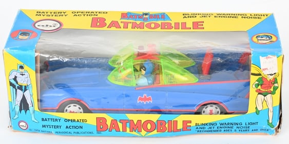 AHI BATTERY OP BATMOBILE w/ BOX