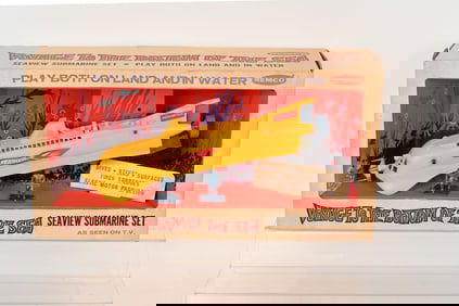 1965 REMCO VOYAGE TO THE BOTTOM OF SEA SET MIB