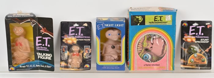 ET EXTRA TERRESTRIAL LOT