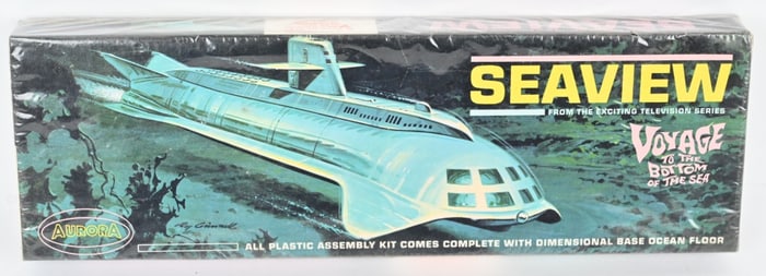 1966 AURORA VOYAGE TO BOTTOM OF SEA SEAVIEW MIP