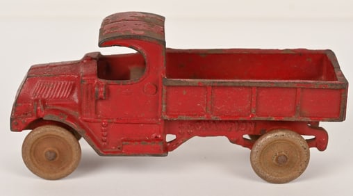 CHAMPION CAST IRON MACK FIXED BED TRUCK 7.5"