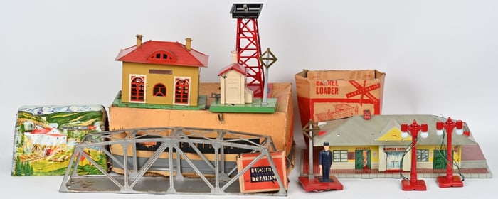 LIONEL ACCESSORIES & MORE