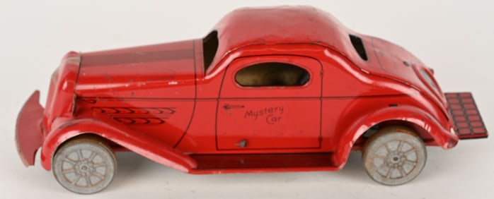 WOLVERINE TIN WINDUP MYSTERY CAR