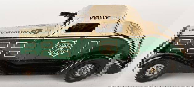 MARX TIN WINDUP GANG BUSTER CAR