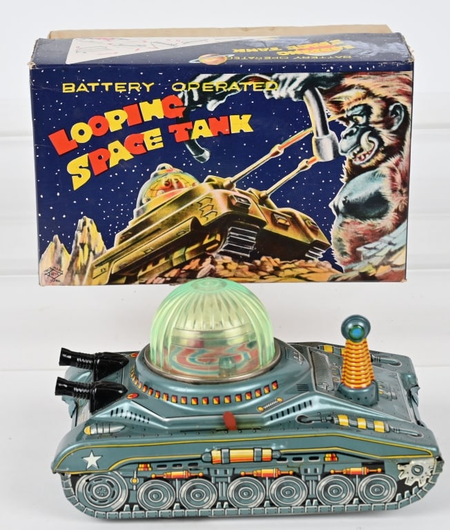 JAPAN BATTERY OP LOOPING SPACE TANK w/ BOX (1 of 8)