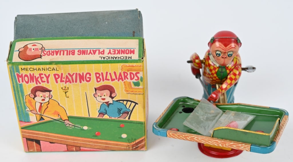 TPS TIN WINDUP MONKEY PLAYING BILLARDS w/ BOX (1 of 5)