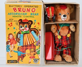 JAPAN BATTERY OP BRUNO ACCORDION BEAR w/ BOX