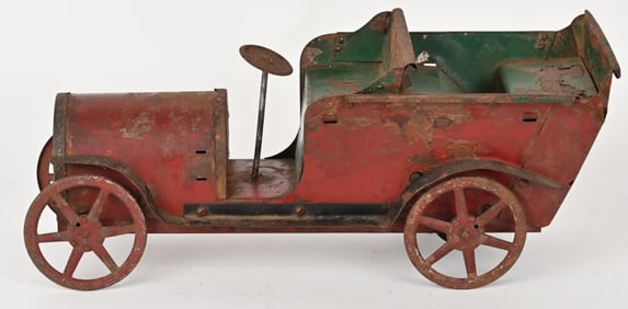 EARLY OHIO CLOCKWORK OPEN AUTOMOBILE