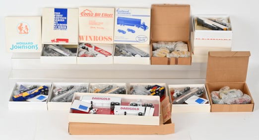 17- WINROSS SEMI TRUCKS w/ ADVERTISING MIB