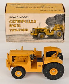ESKA CATERPILLAR DW15 TRACTOR w/ BOX