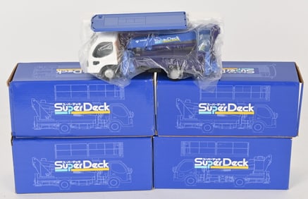 TADANO 1:32 SUPER DECK HIGH ALTITUDE WORK TRUCK