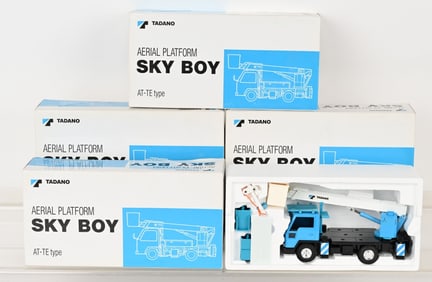 4- TADANO 1:32 SKY BOY AERIAL PLATFORM MIB