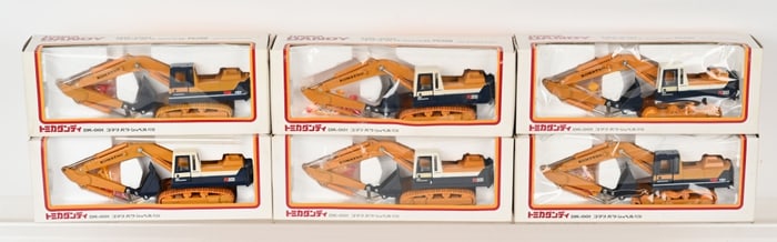 6- TOMICA DANDY 1:43 KOMATSU PC200 EXCAVATORS MIB