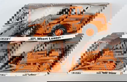ERTL 1:16 CASE DOZERS & WHEEL LOADER MIB