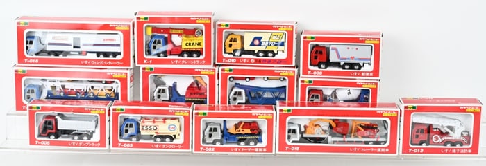13- DIAPET DIECAST TRUCKS MIB