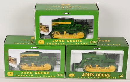 3- ERTL PLOW CITY JOHN DEERE CRAWLERS MIB