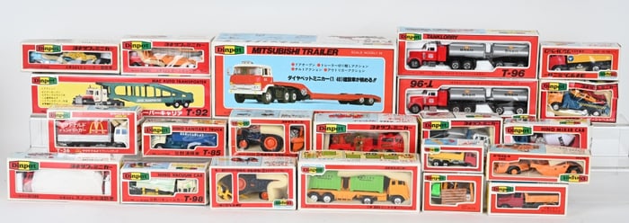 20- DIAPET DIECAST TRUCKS & EQUIPMENT MIB