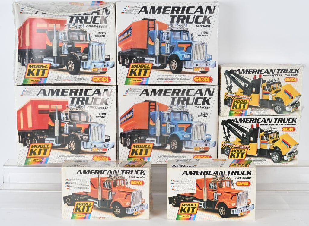 8- GIODI 1:35 METAL MODEL KITS MIB (1 of 3)